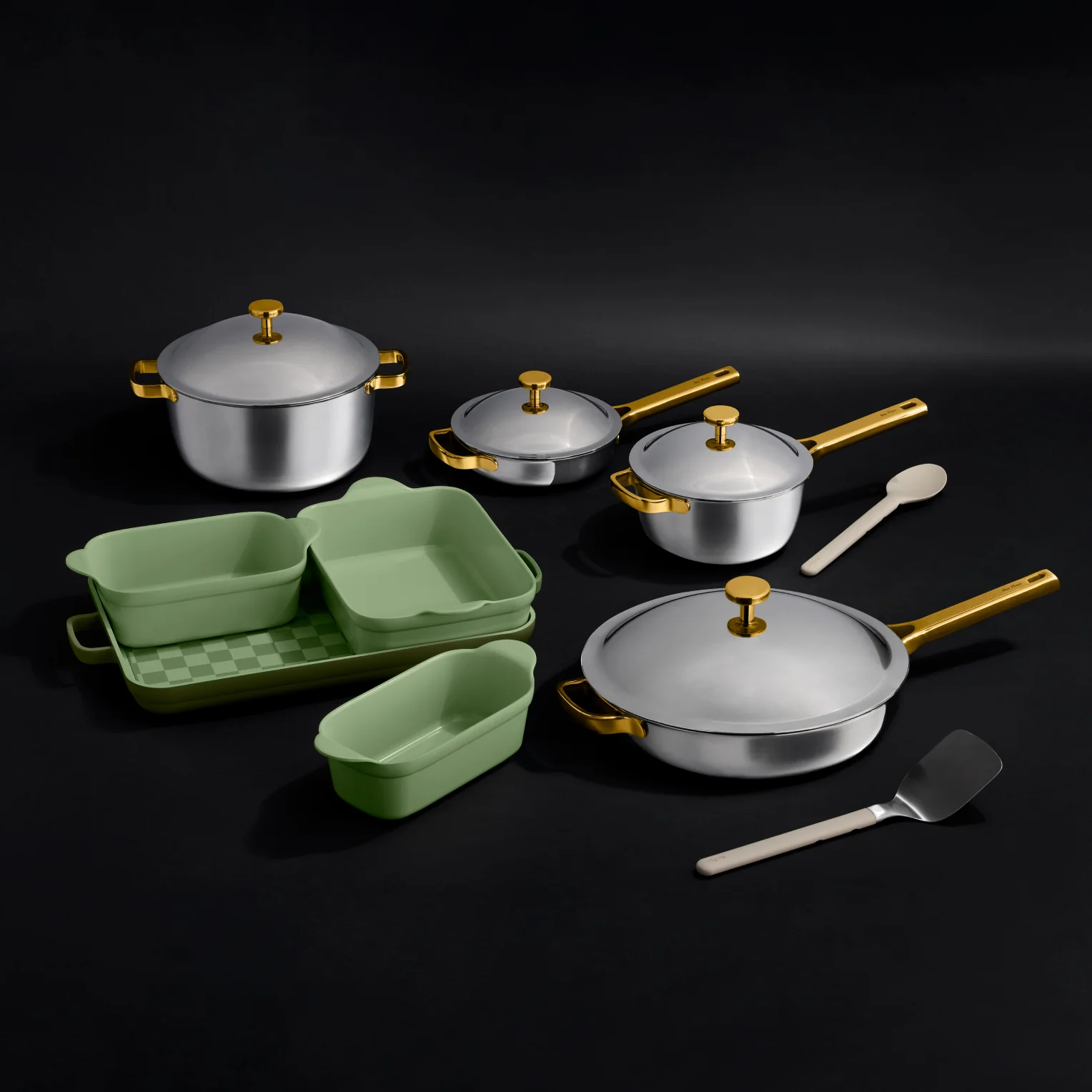 VIP Titanium Pro Complete Cookware + Bakeware Set - Image 15